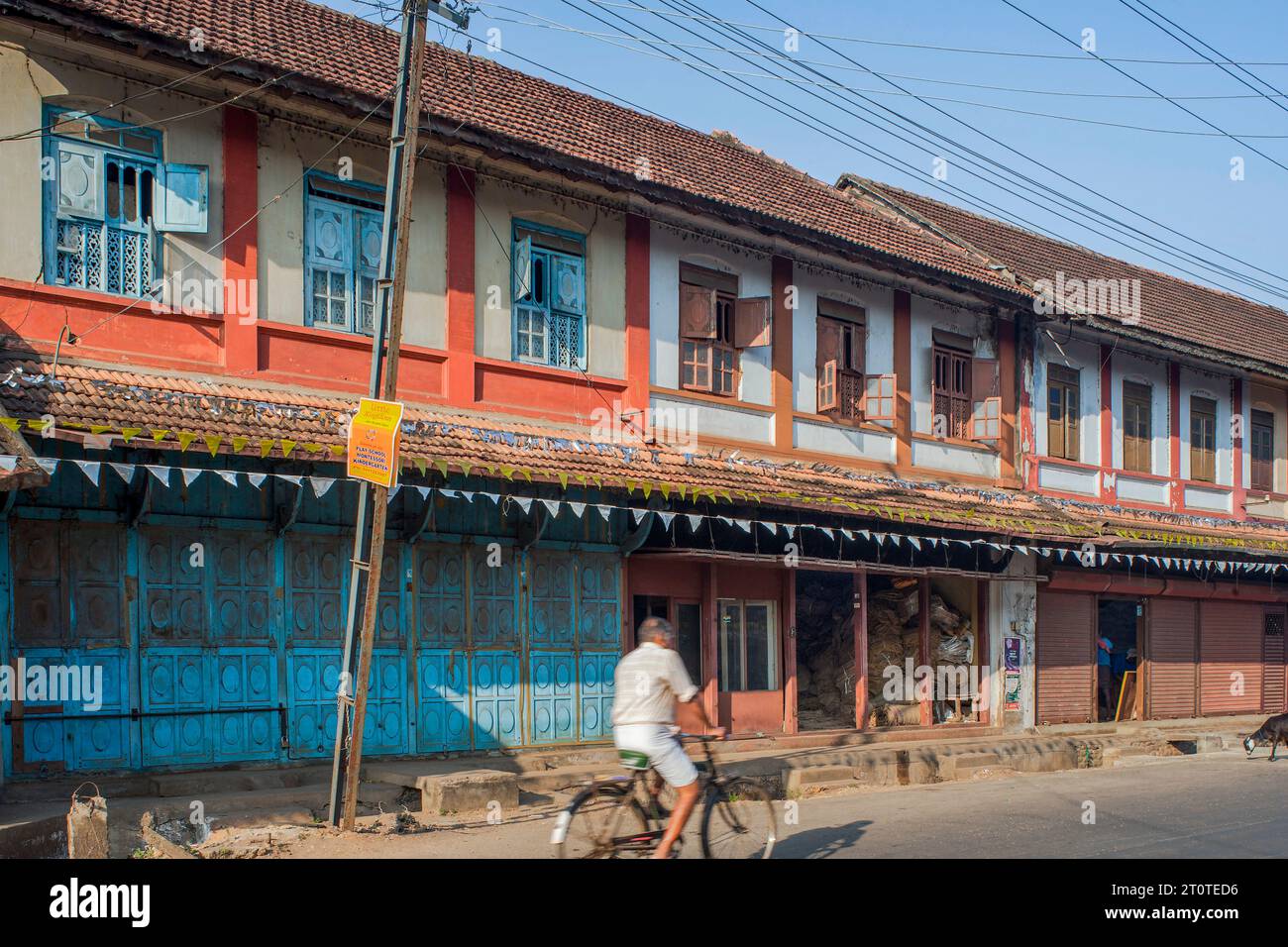 01 23 2013 Vintage heritage architecture Changanassery Market Road, Changanacherry, Kottayam