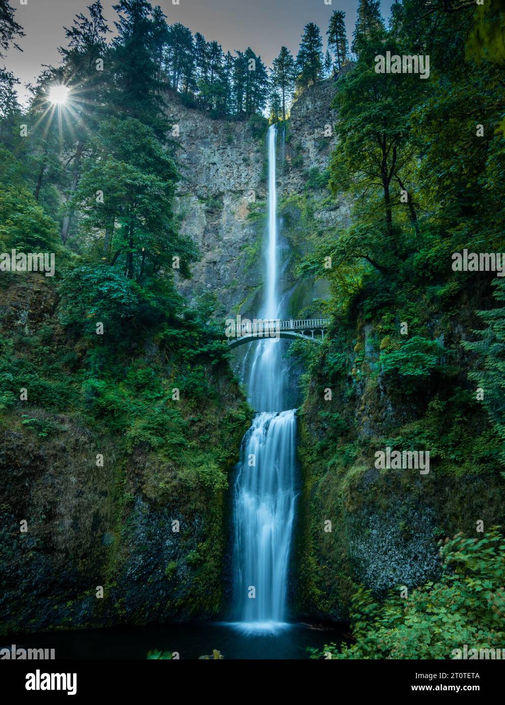 Darkness surrounds hi-res stock photography and images - Alamy