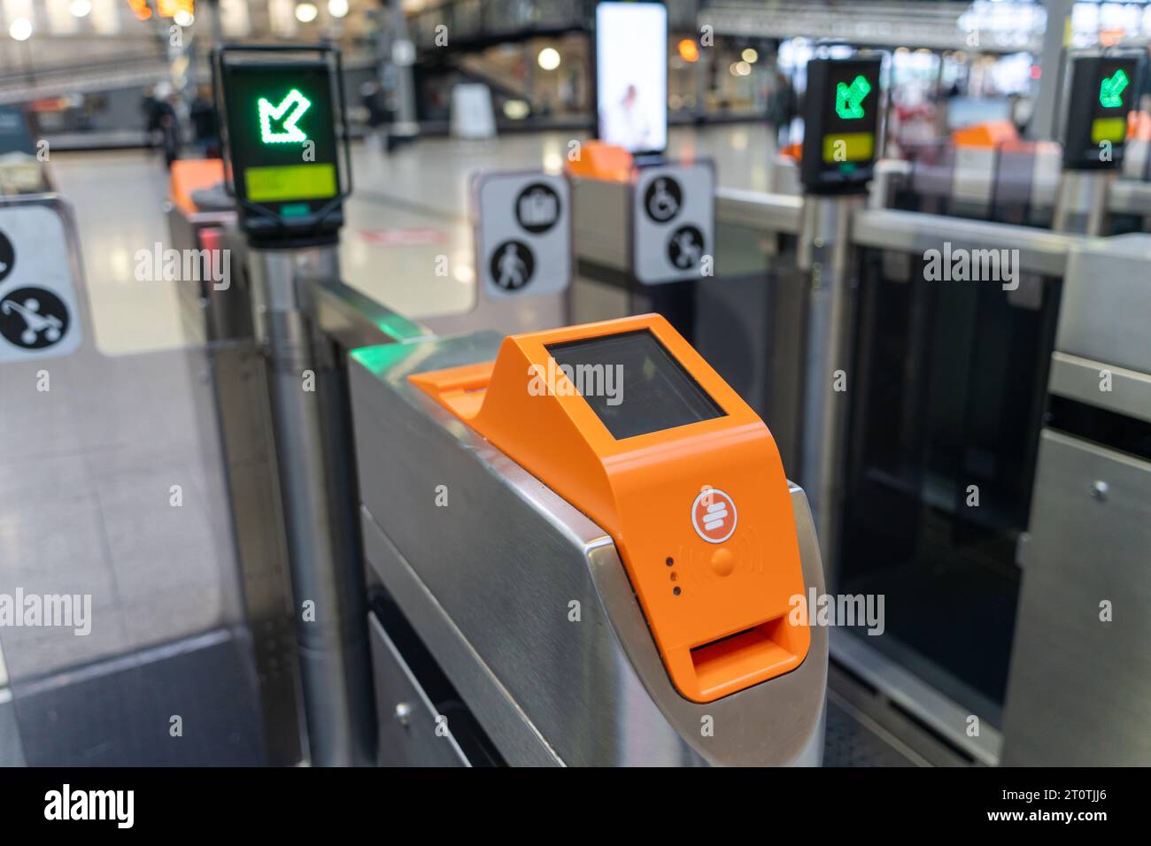 Ticket barrier at Newcastle Central Station in Newcastle upon Tyne, UK. Stock Photo