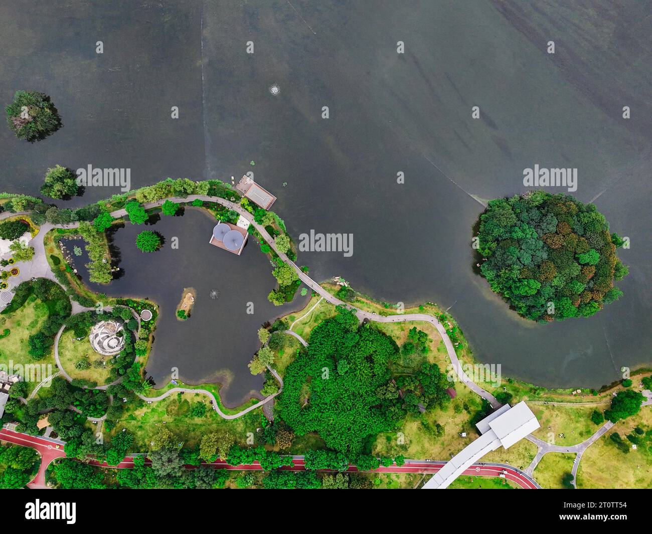 Visit the Beihu Ecological Park in Chengdu City, southwest China's