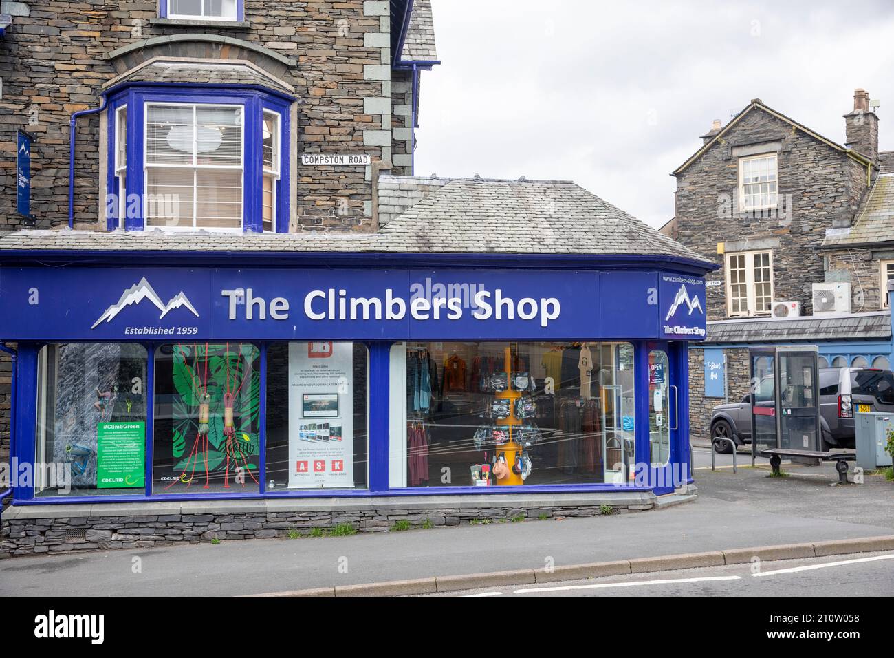Specialist climbing gear hires stock photography and images Alamy