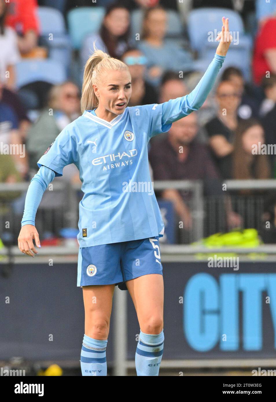 Joie Stadium, Sportcity, Manchester, England. 8th October 2023. Alex Greenwood #5 of Manchester City Women Football Club, during Manchester City Women Football Club V Chelsea Women Football Club at Joie Stadium, in the Barclays Women's Super League/Women’s Super League. (Credit Image: ©Cody Froggatt/Alamy Live News) Stock Photo