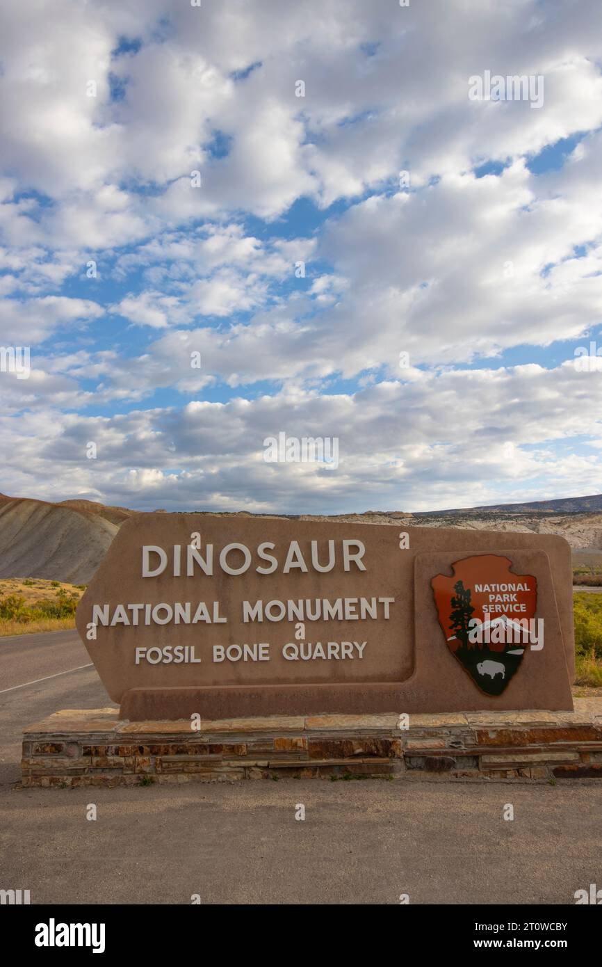 Dinosaur National Monument entrance sign to the Fossil Bone Quarry