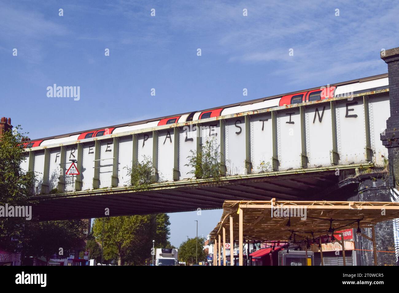 London, England, UK. 9th Oct, 2023. ProPalestine graffiti appears on a