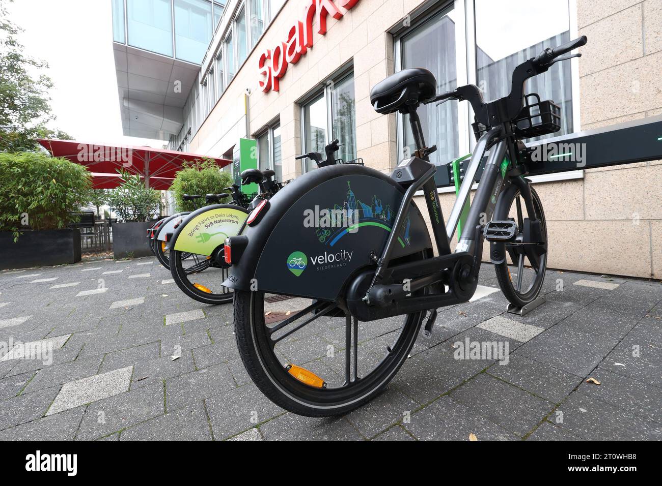 Velocity Siegerland. Elektro Fahrraeder Fahrräder, E Bikes stehen in