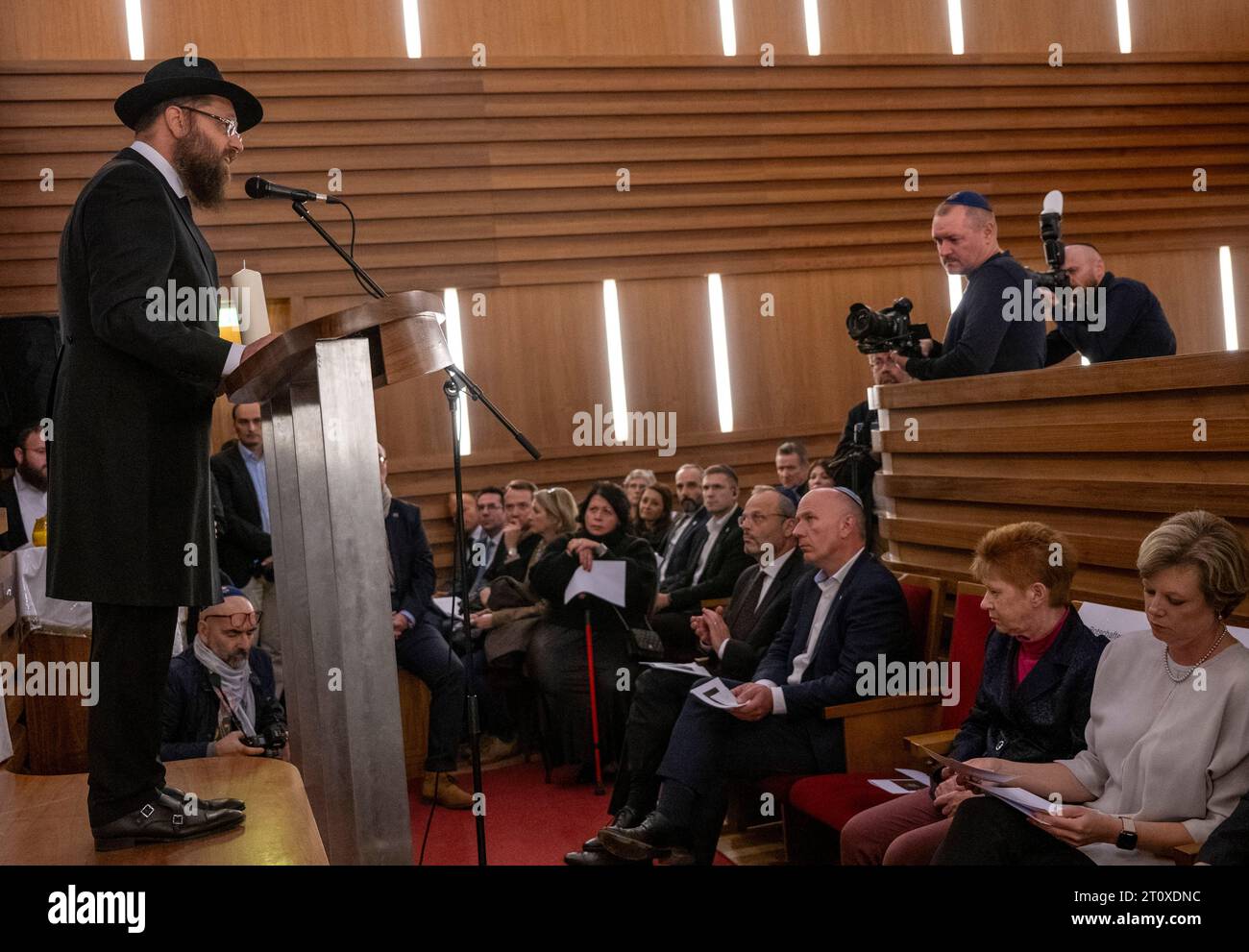 Berlin, Germany. 09th Oct, 2023. Rabbi Yehuda Teichtal (l) Speaks At ...