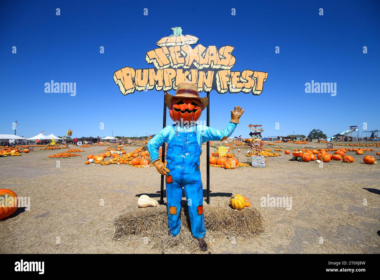 Leander, Texas, USA. October 9, 2023 Families enjoy outdoor activities on a cool and sunny