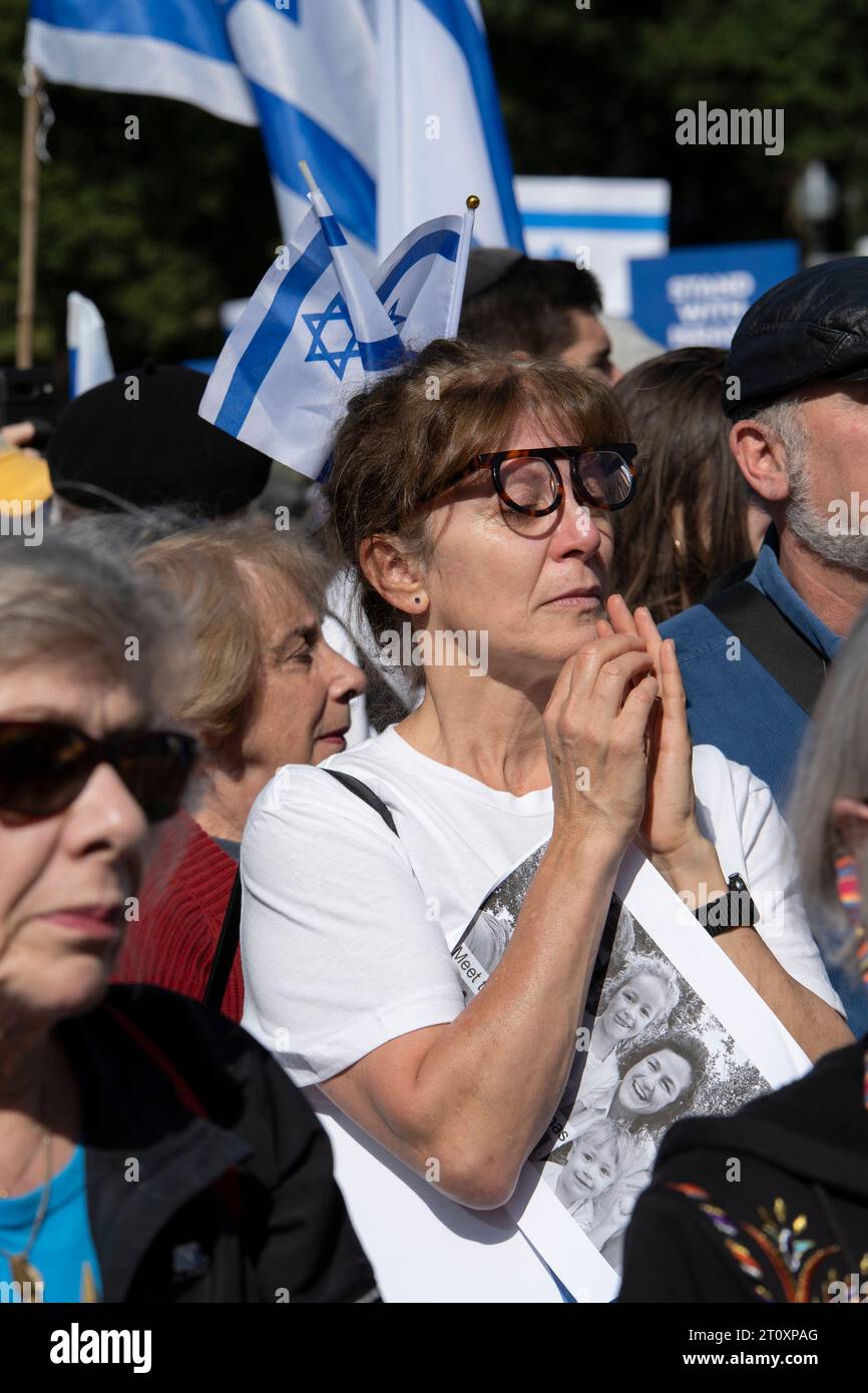 Boston, Massachusetts, USA  October 9, 2023 People rallying in support of Israel on the Boston Common after the Hamas attack on Israel.  The rally sponsored by Combined Jewish Philanthropies . The crowd of about 1000 was addressed by religious leaders and politicians including Senator Elizabeth Warren and Senator Ed Markey and Massachusetts Governor Maura Healey. Credit: Rick Friedman/Alamy Live News Stock Photo