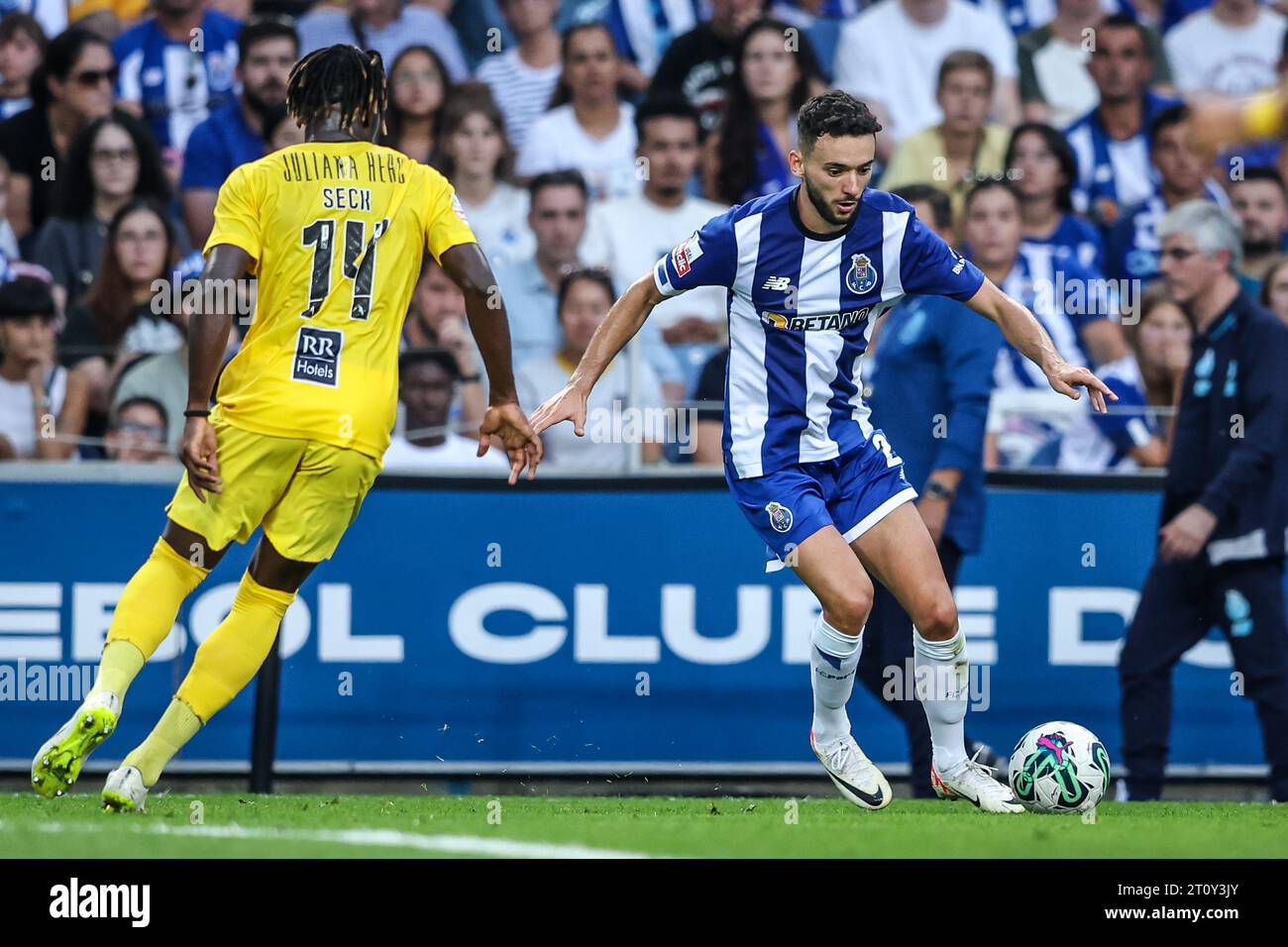 João Mário, FC Porto player in action, during the Portugal League 2023/24 - Championship, Matchday Stock Photo