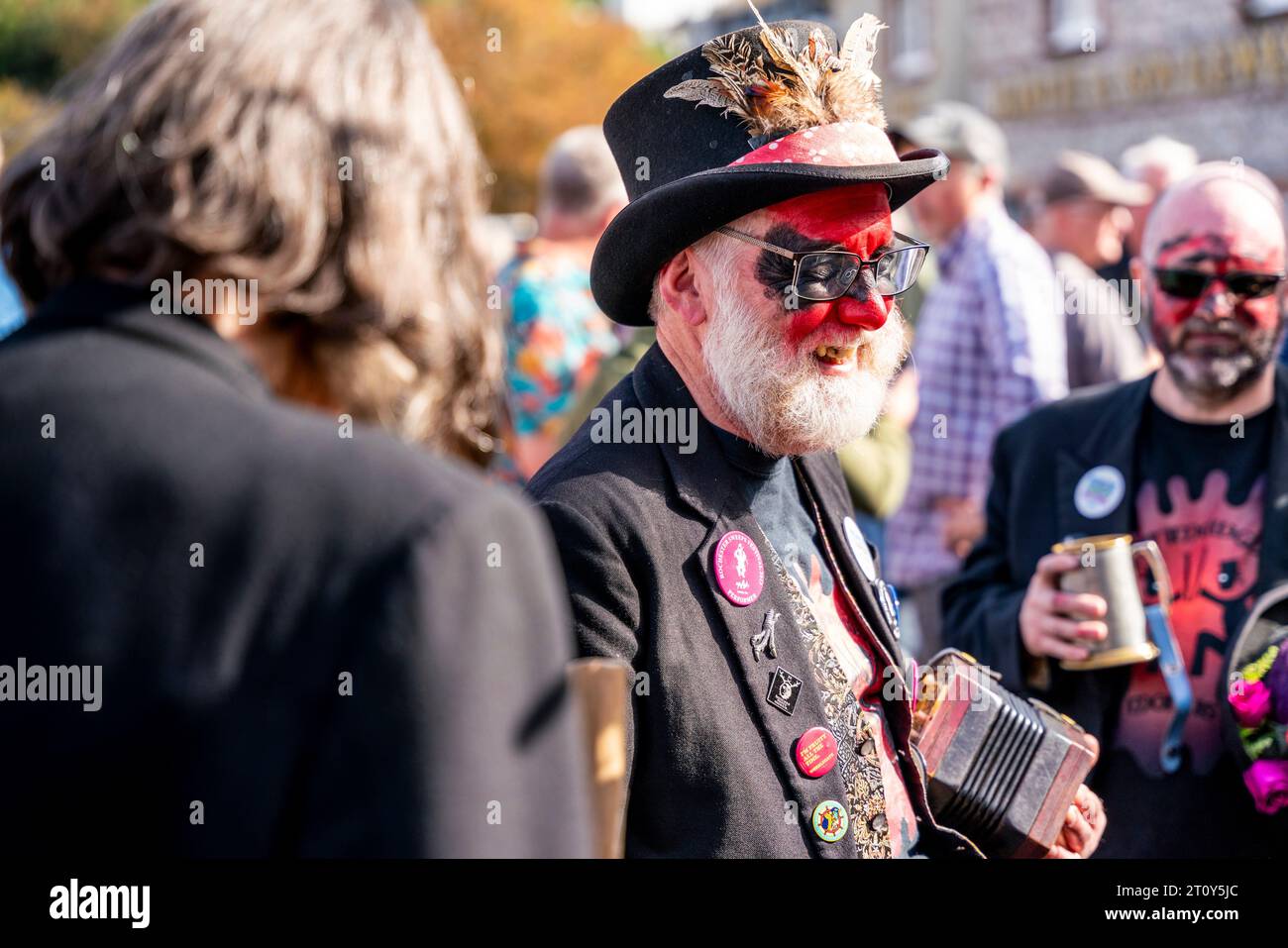 Members of The Spirimawgus Morris Side At The Annual 'Dancing In The Old' Event, Harvey's Brewery Yard, Lewes, East Sussex, UK Stock Photo