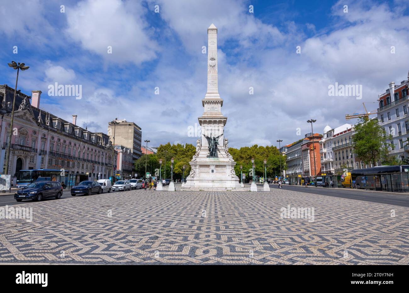 Lisboa, Portugal - 18.09.2023: Obelisk Monument to the Restorers on Restauradores square in the city of Lisbon. Stock Photo