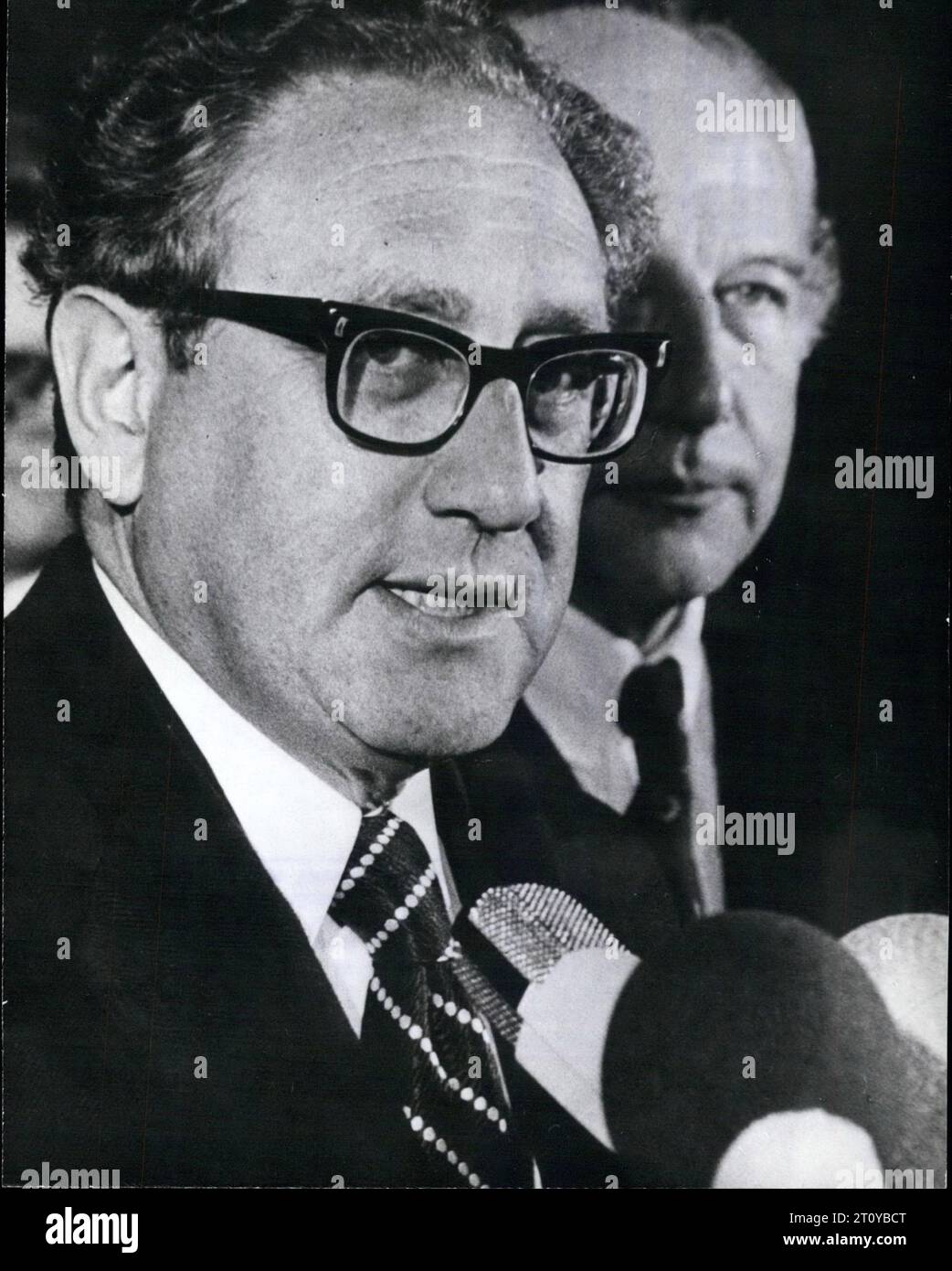Mar. 03, 1974 - Bonn, West Germany - Returning from his fourth trip to the Middle East since the outbreak of the Yom Kippur War in October 1973. US Secretary HENRY KISSINGER, has made a stop in the German Capital to confer with his German Colleague, German Foreign Minister WALTER SCHEEL, right, shortly after Kissinger arrived at Bonn/Koln airport. (Credit Image: © Keystone Press Agency/ZUMA Press Wire) EDITORIAL USAGE ONLY! Not for Commercial USAGE! Stock Photo