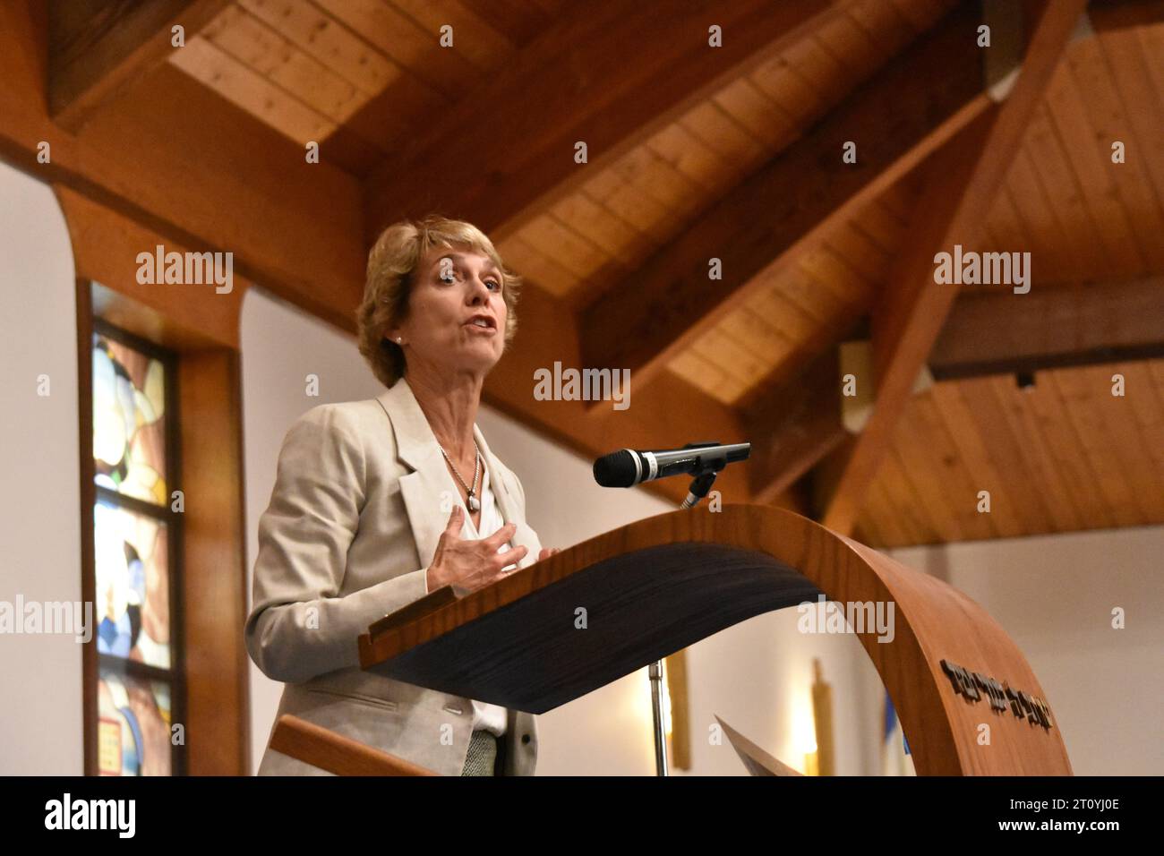Fair Lawn, United States. 09th Oct, 2023. Assemblywoman Lisa Swain (D