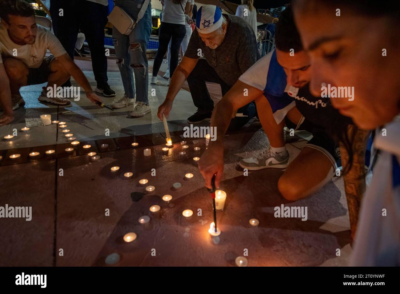 Aventura, Florida, USA. 9th Oct, 2023. Members of the Jewish community