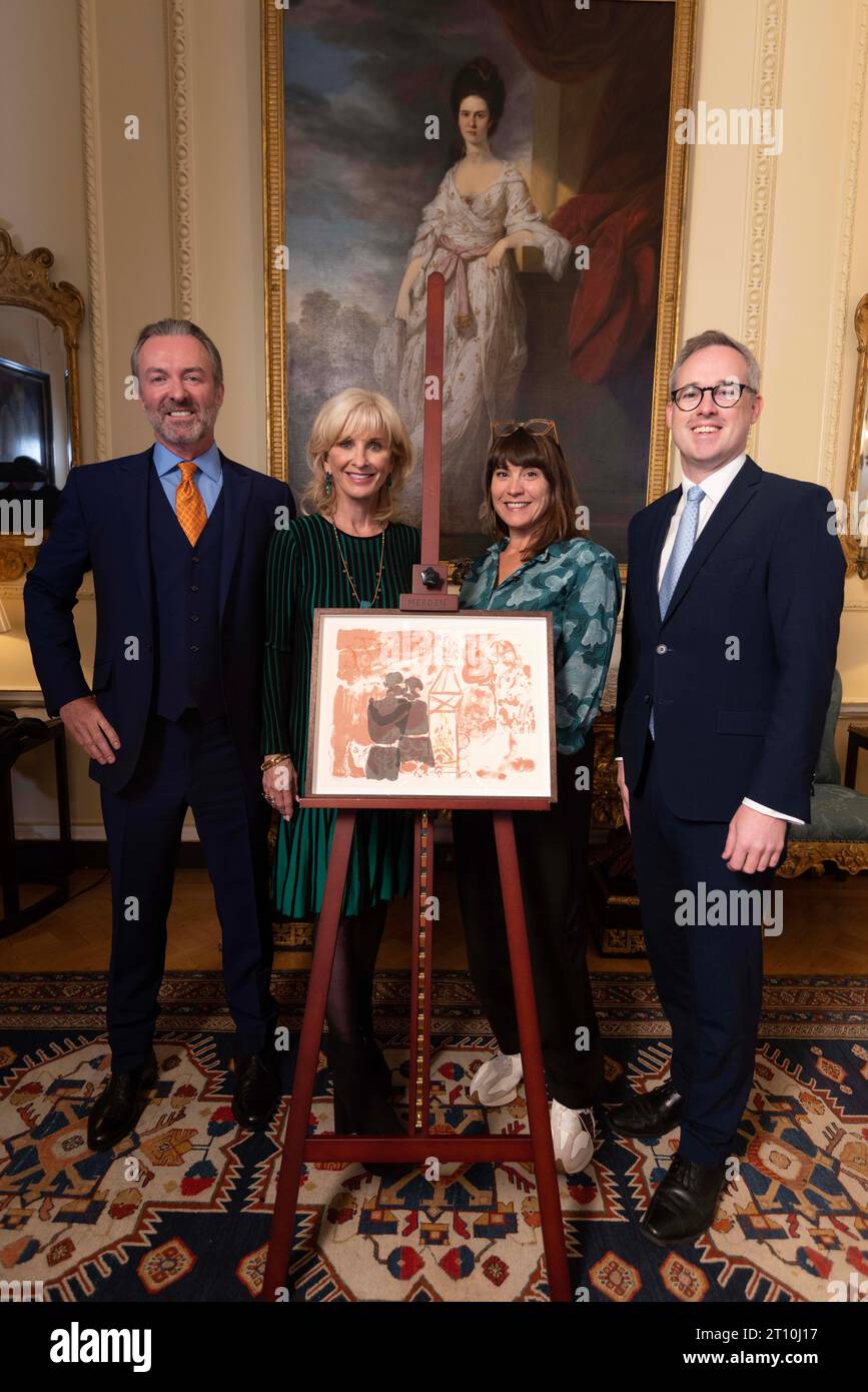 EDITORIAL USE ONLY (Left to right) Matthew Orr, Sybil Robson Orr, Eliza Gluckman, Director, Government Art Collection, DCMS and Baron Stephen Parkinson, Parliamentary Under Secretary of State of Department for Culture, Media and Sport unveil a new piece of artwork entitled 'Ngaben' at 10 Downing Street, as British artist Michael Armitage is announced as the winner of the Robson Orr TenTen Award 2023 by the Government Art Collection, London. Picture date: Tuesday October 10, 2023. Stock Photo