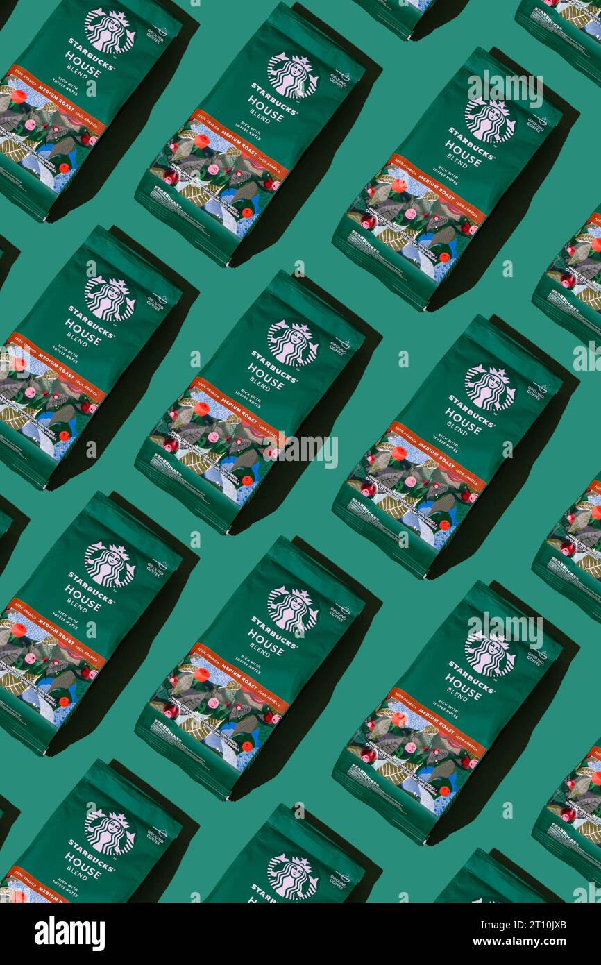 Starbucks coffee packaging. Green pattern background. House blend