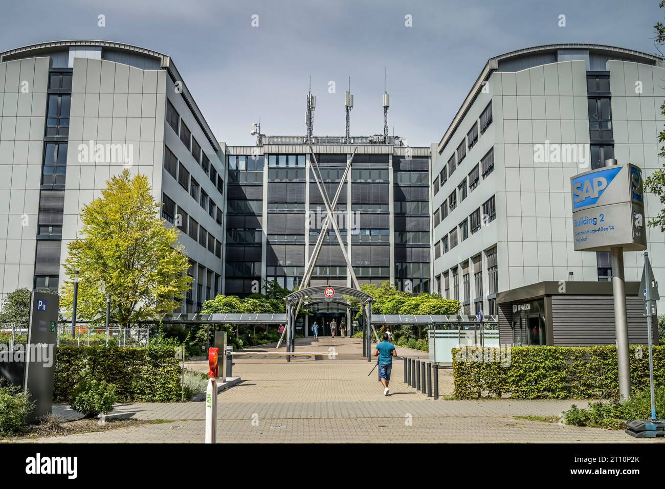 Sap walldorf hi-res stock photography and images - Alamy