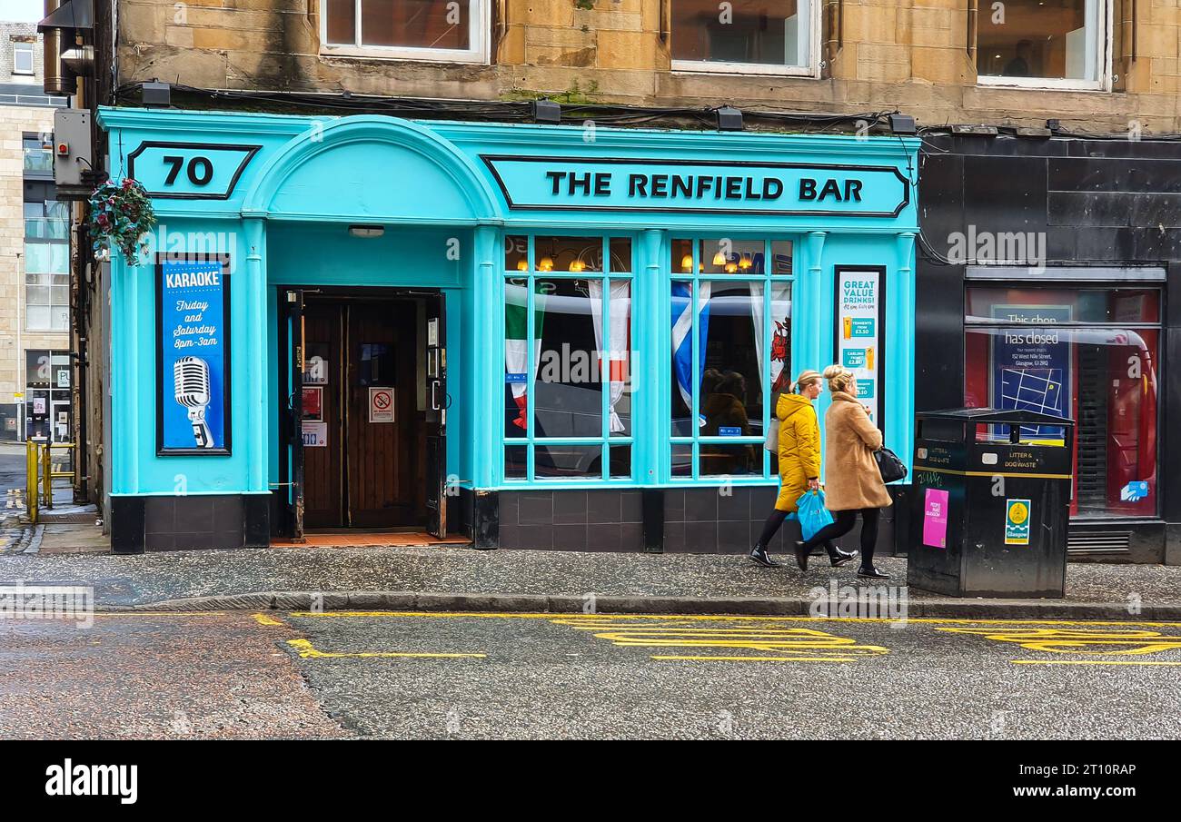 Glasgow, Lanarkshire / Scotland UK – 03 03 2020: Exterior of the Renfield Bar, 70 Renfield St, Glasgow G2 2RA Stock Photo
