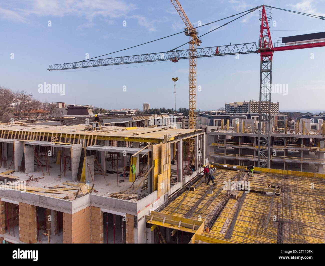 Busy construction site hi-res stock photography and images - Alamy