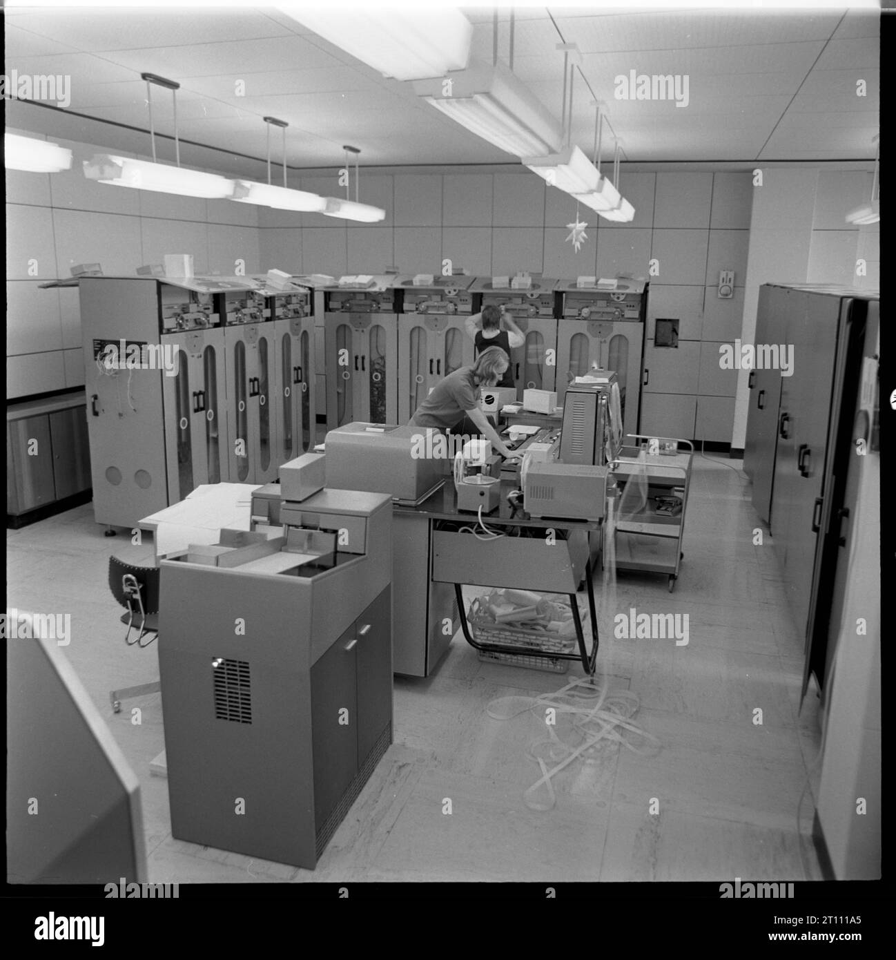 ***MARCH 25, 1971 FILE PHOTO***Computer Minsk 22 of Russia (G.K. Ordzhonikidze computing machines plant Minsk) in ICT company PVT Brno in the South Mo Stock Photo