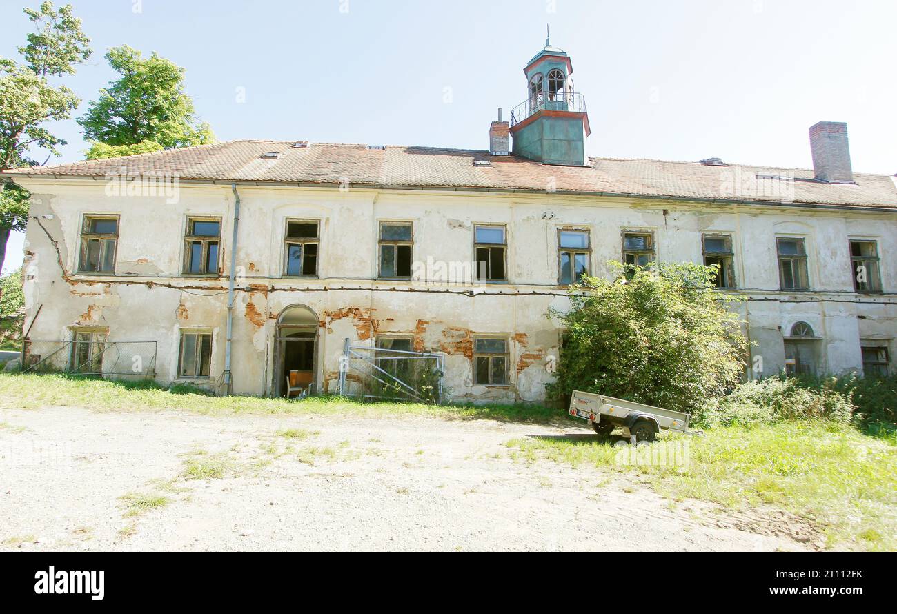 A castle was built on the site of the Fortress in Pavlov. In the 1950s ...
