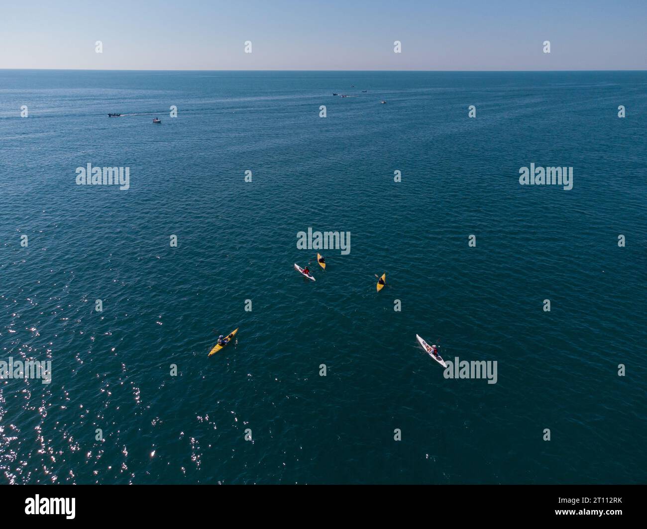 Aerial view group rowing hi-res stock photography and images - Alamy