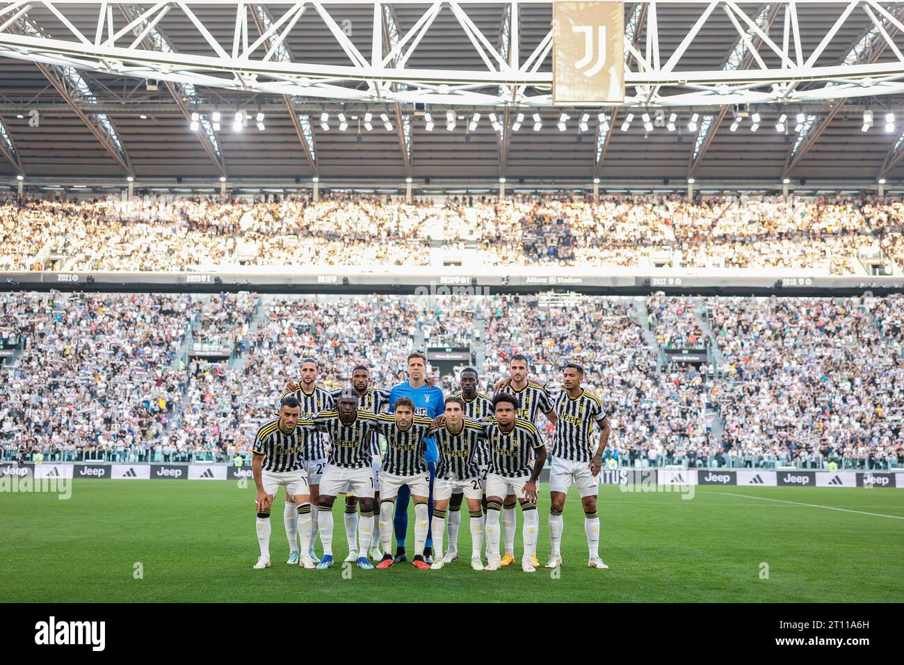 Juve park the bus after Miretti's early goal to top Fiorentina - Black &  White & Read All Over