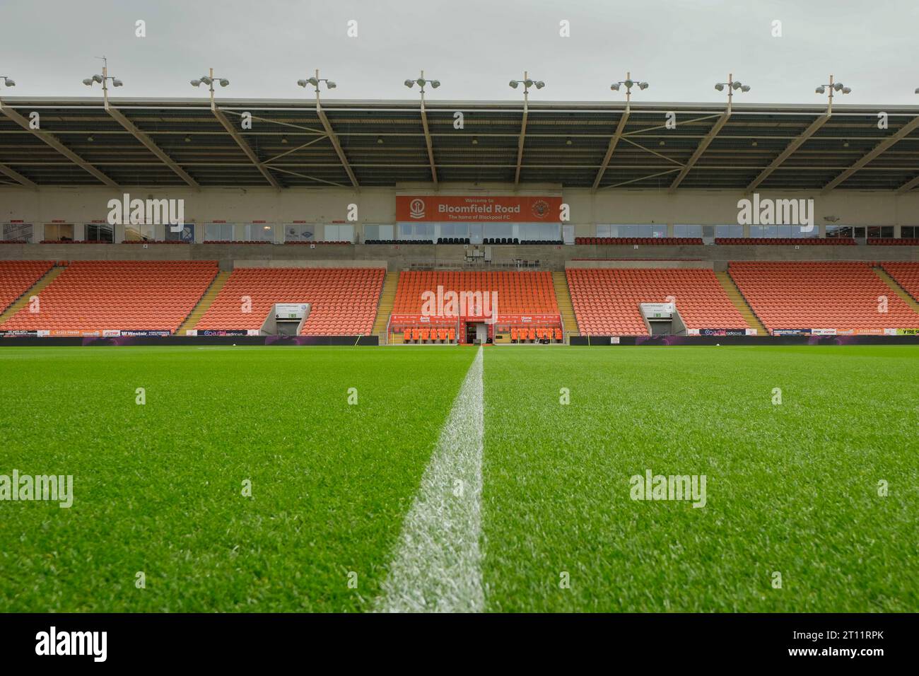 during the EFL Trophy match Blackpool vs Liverpool U21 at Bloomfield Road, Blackpool, United Kingdom, 10th October 2023  (Photo by Steve Flynn/News Images) Stock Photo