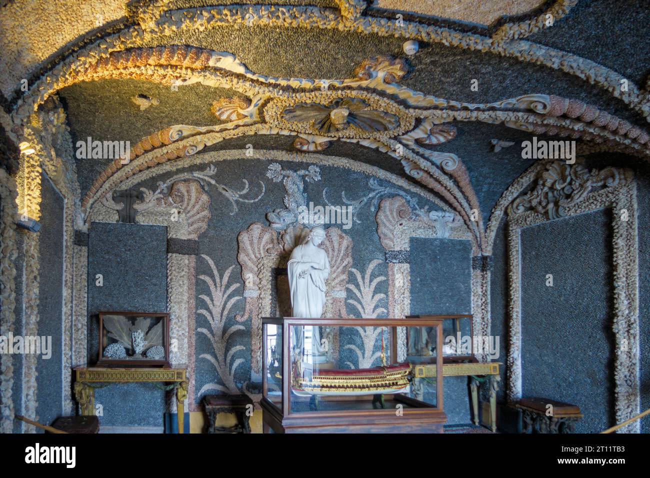 The Fourth Grotto at the Palazzo Borromeo palace, Isola Bella, Lake ...