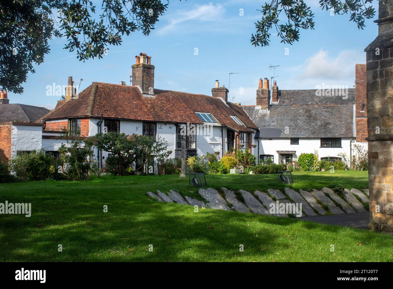 Pretty charming old cottages near the church in Petersfield, Hampshire, England, UK Stock Photo