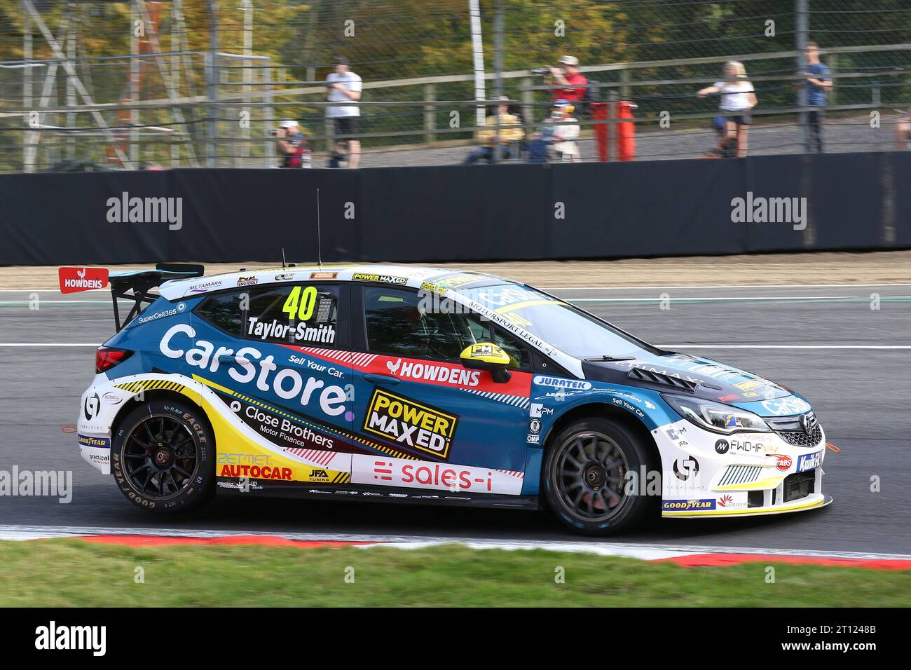 Aron Taylor-Smith - Carstore Power Maxed Racing -  driving Vauxhall Astra number 40 in the 2023 BTCC at Brands Hatch in October 2023 Stock Photo