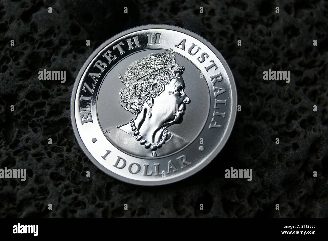 Australian Investment silver coin 1 dollar. Investments and numismatics Stock Photo Alamy