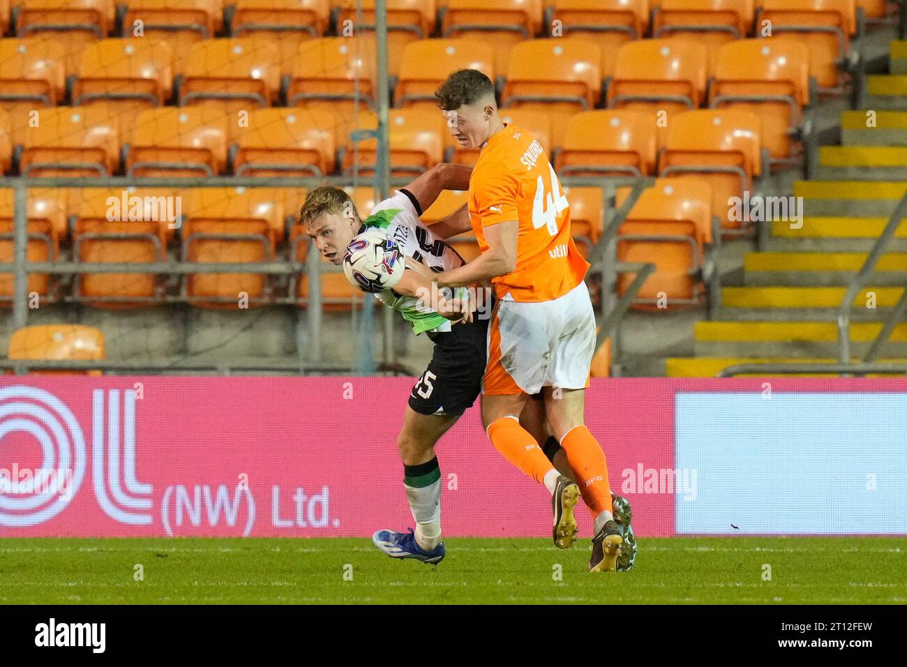 Blackpool, UK. 31st Aug, 2023. Will Squires 44 of Blackpool holds off