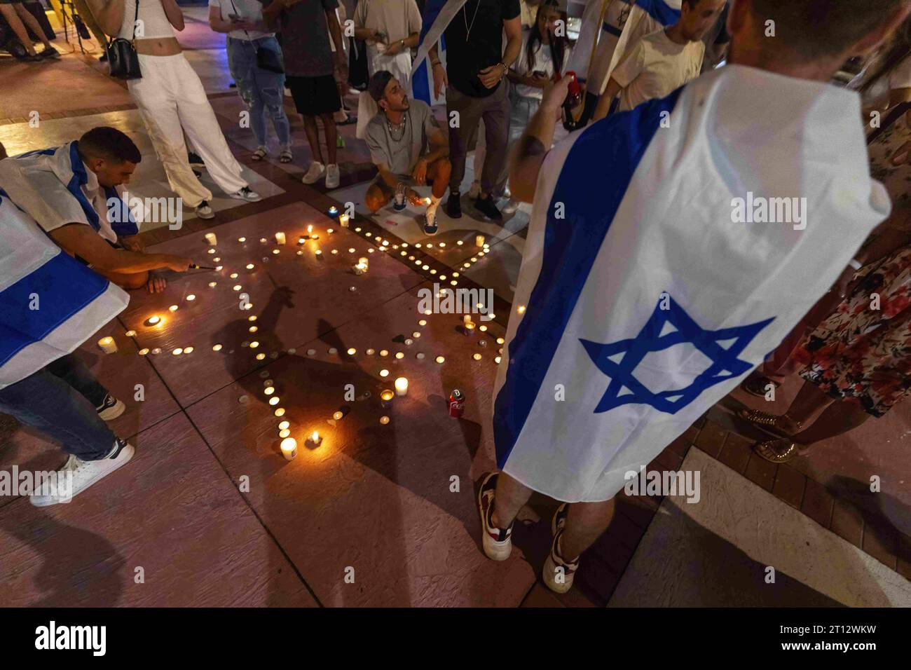 Aventura, Florida, USA. 9th Oct, 2023. Members of the Jewish community