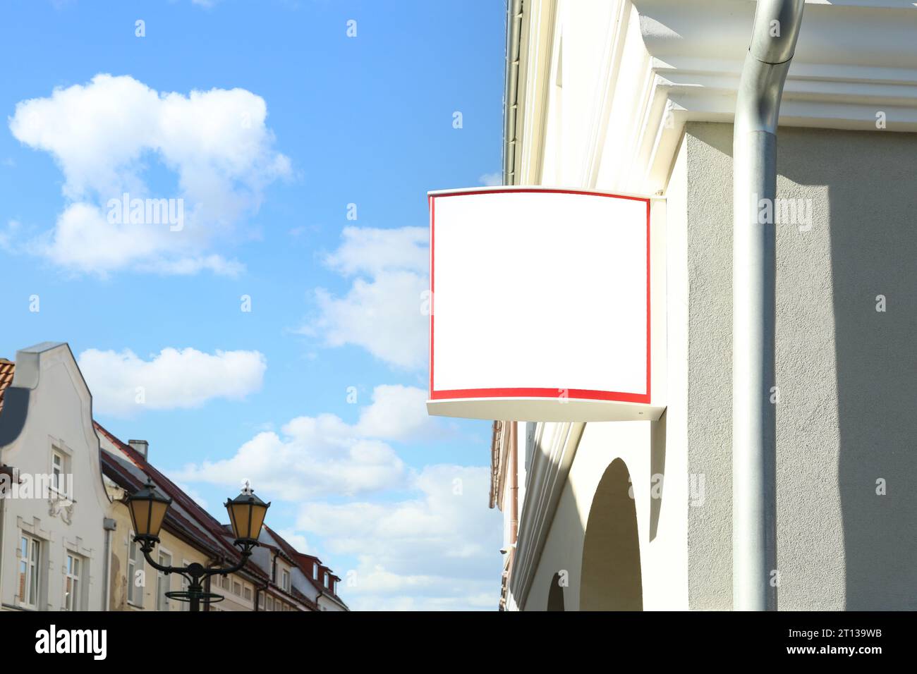 Empty signboard in city. Mock-up for design Stock Photo - Alamy