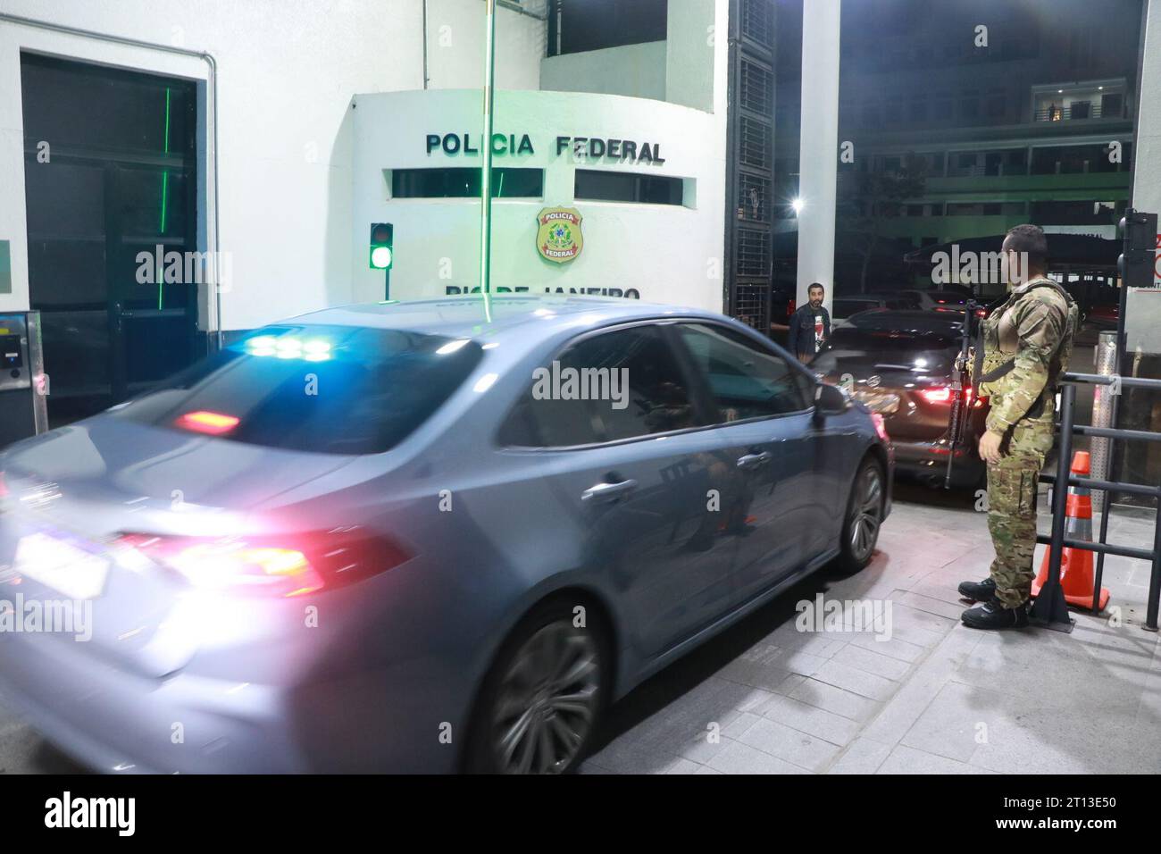 Federal Police Seize 47 Rifles, Ammunition in Rio de Janeiro