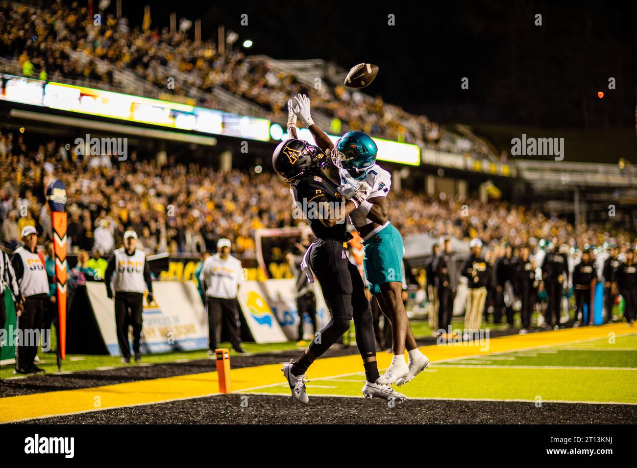 Dalton state college hires stock photography and images Alamy