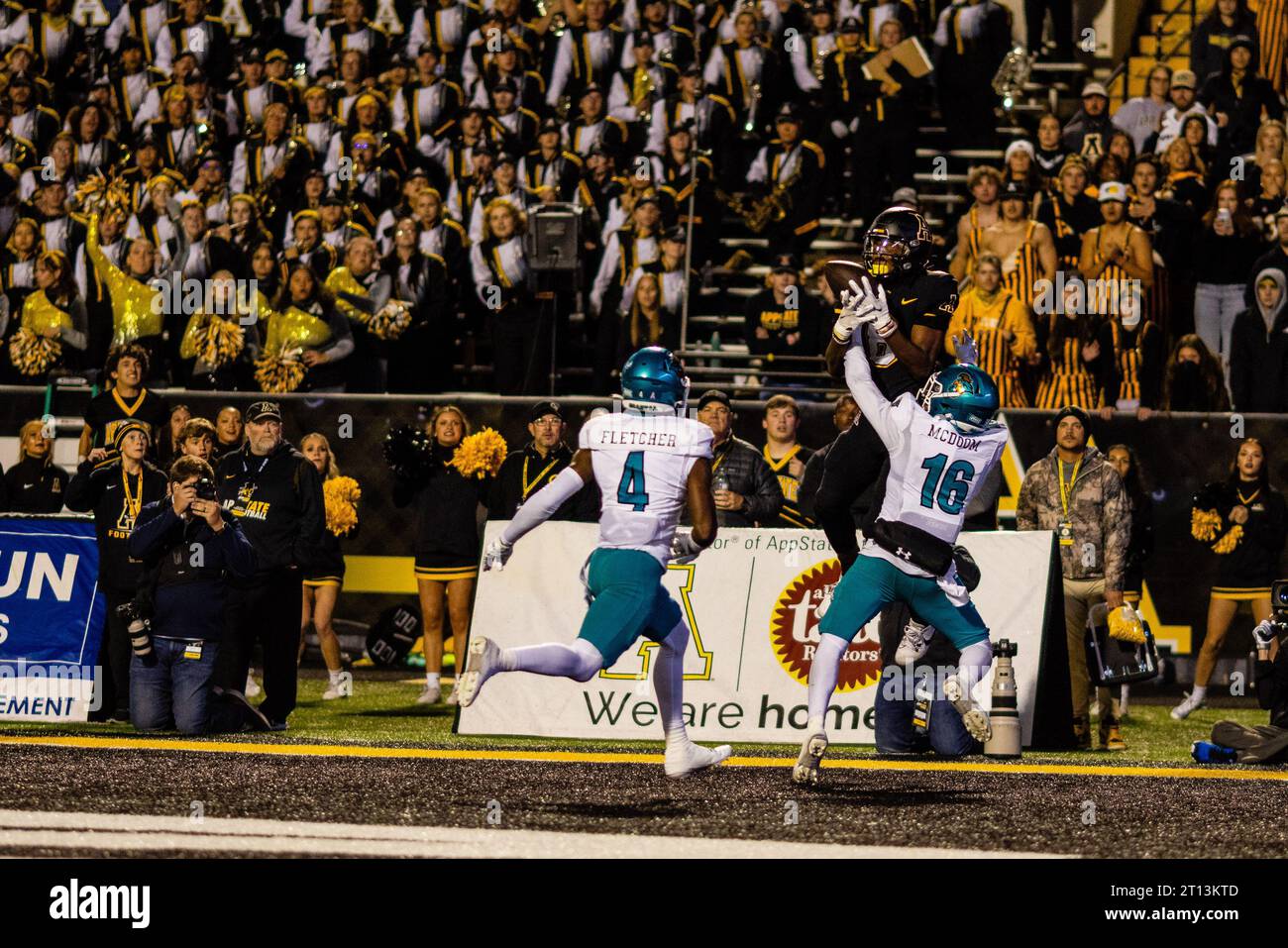 Boone, NC, USA. 10th Oct, 2023. Appalachian State Mountaineers wide