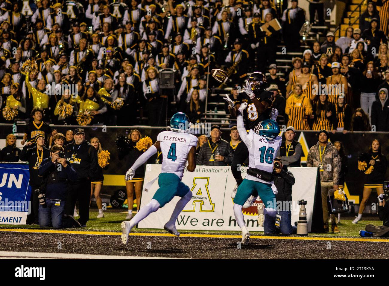 Boone, NC, USA. 10th Oct, 2023. Appalachian State Mountaineers wide
