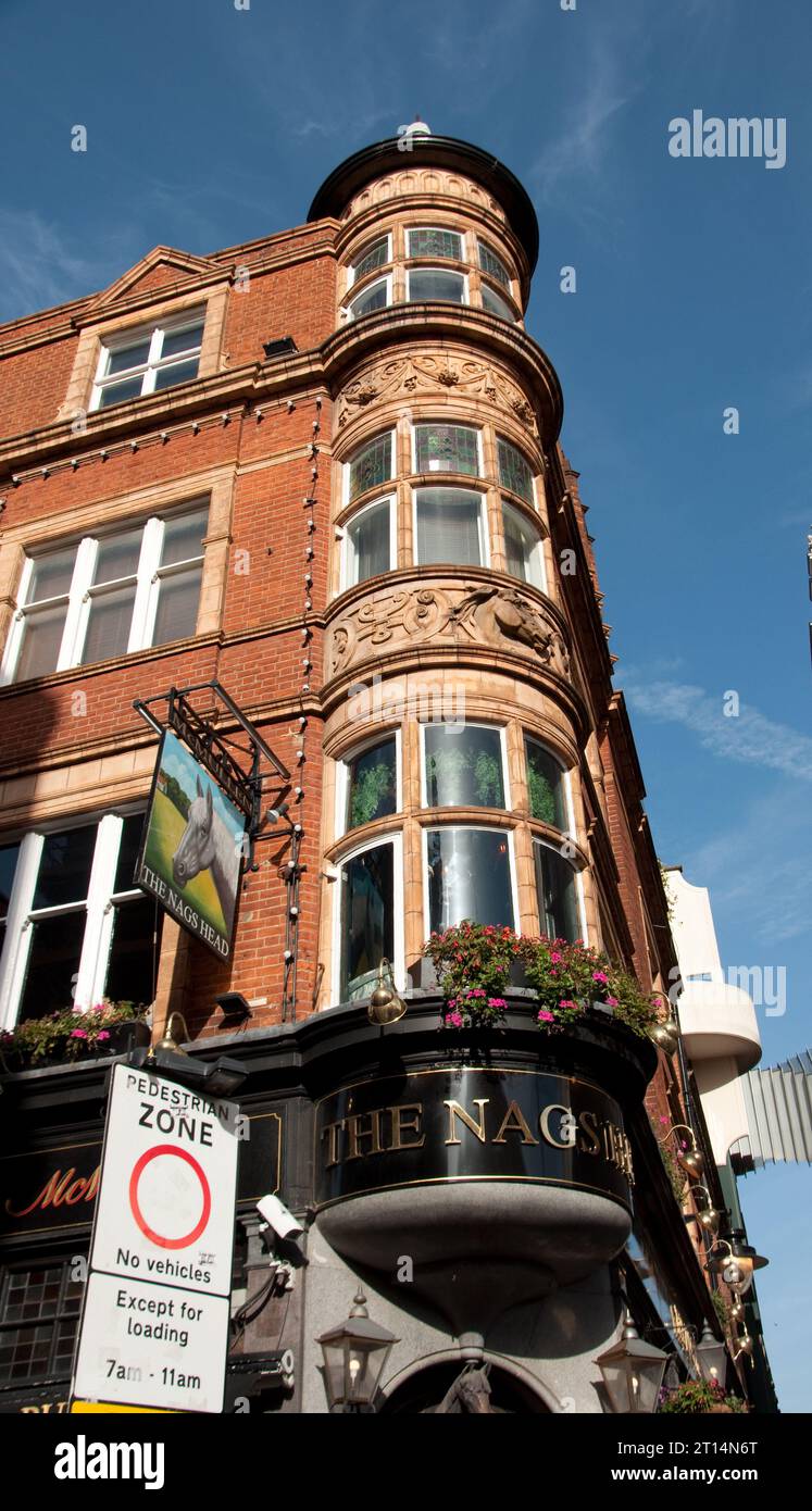 Street View with the Nag's Head Pub, Covent Garden, London, UK Stock Photo