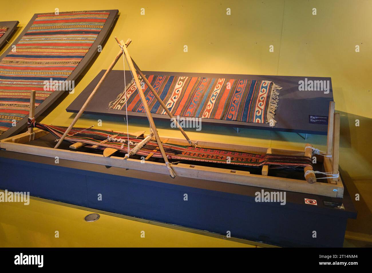 Demonstration sample hi-res stock photography and images - Alamy