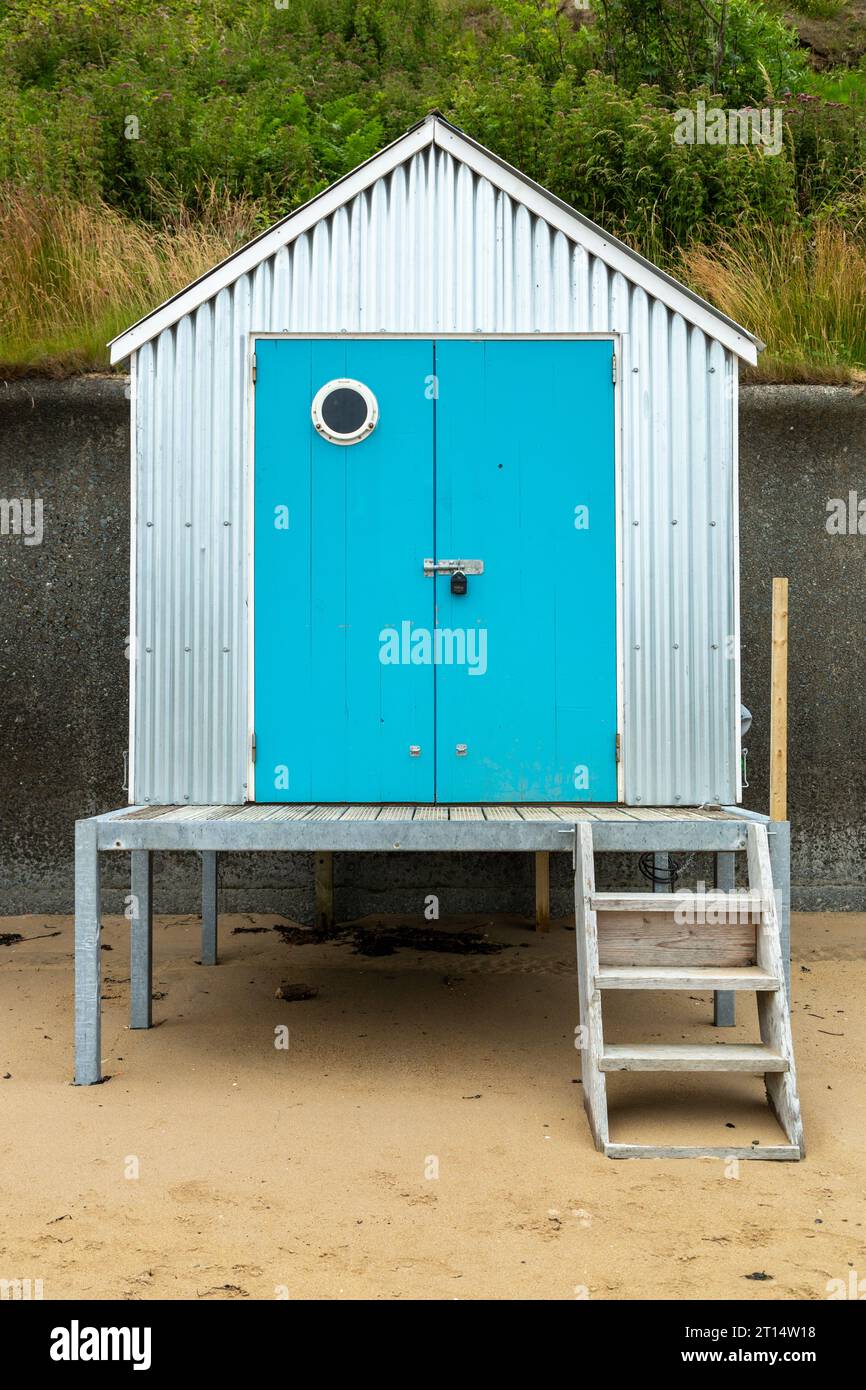 A beach hut on Porth Nefyn beach, Llyn Peninsula, Gwynedd, Wales Stock Photo