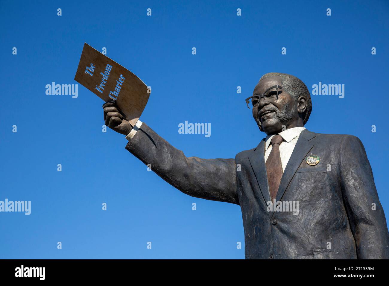 OR Tambo commemorative bronze statue at the OR Tambo International Airport commemorating Oliver Reginald Tambo Stock Photo