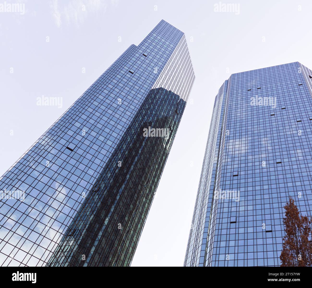 Modern Building in Frankfurt Stock Photo - Alamy