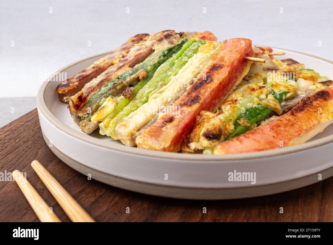 Korean holiday food skewers Jeon Stock Photo - Alamy