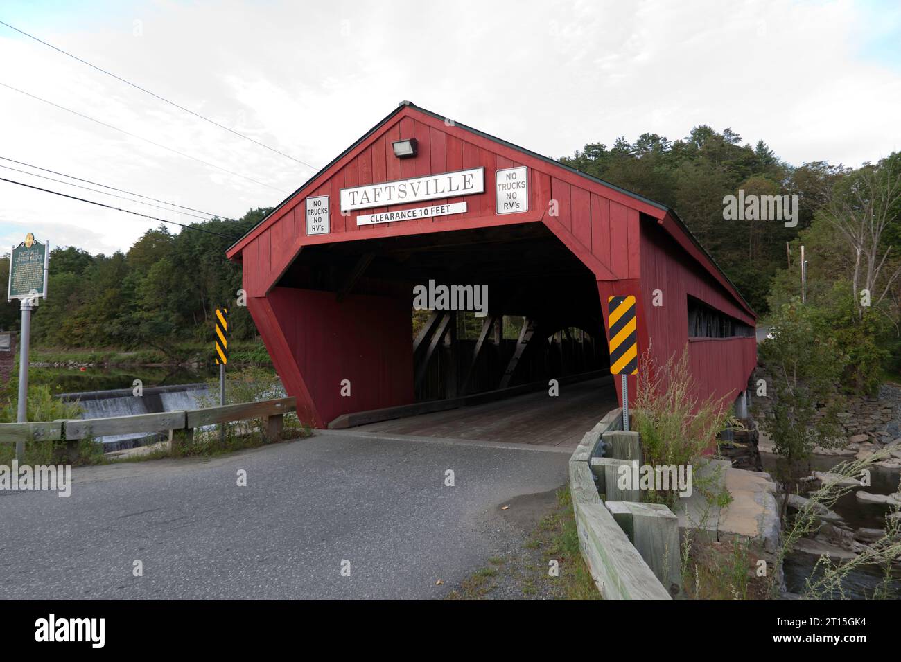 Taftsville Covered Bridge,  Taftsville village of Woodstock, Vermont, United States. Stock Photo