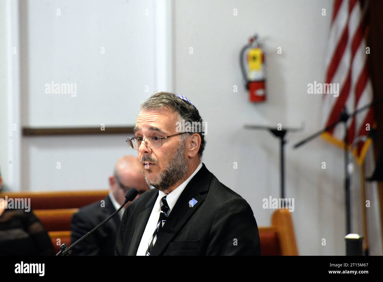 Melbourne, Brevard County, Florida, USA. October 10, 2023 Temple Beth Sholom held a "Prayer Gathering for Israel" in an interfaith gathering this evening. Photo Credit: Julian Leek/Alamy Live News Stock Photo