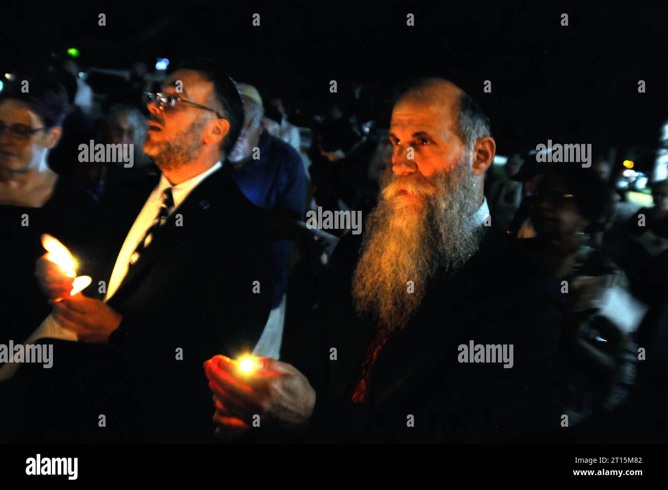 Melbourne, Brevard County, Florida, USA. October 10, 2023 Temple Beth Sholom held a 'Prayer Gathering for Israel' in an interfaith gathering this evening. Photo Credit: Julian Leek/Alamy Live News Stock Photo