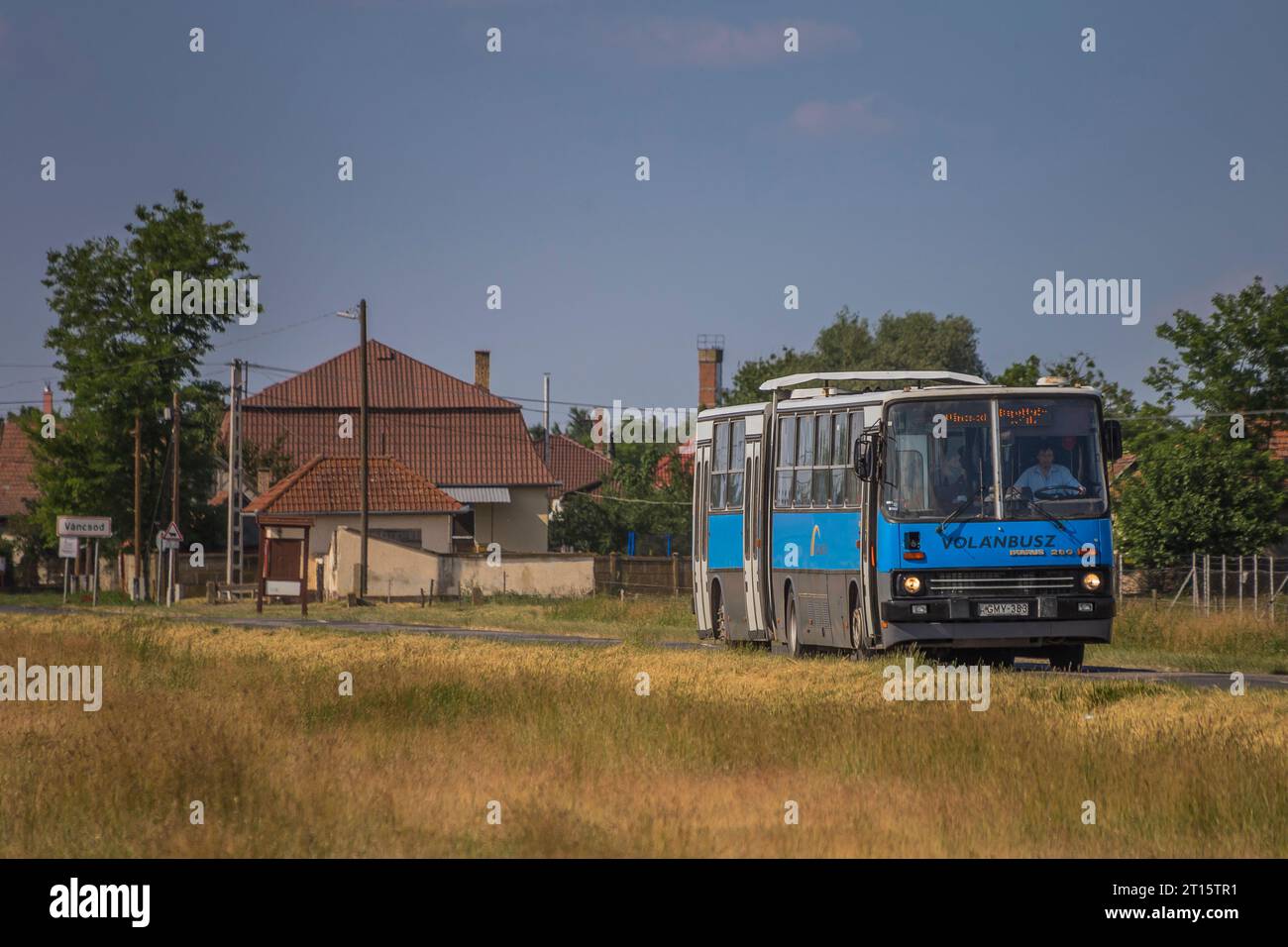 9.06.2021. Hungary, Vancsod. Ikarus 280 assigned to operate local courses around Berettyoujfalu. Stock Photo
