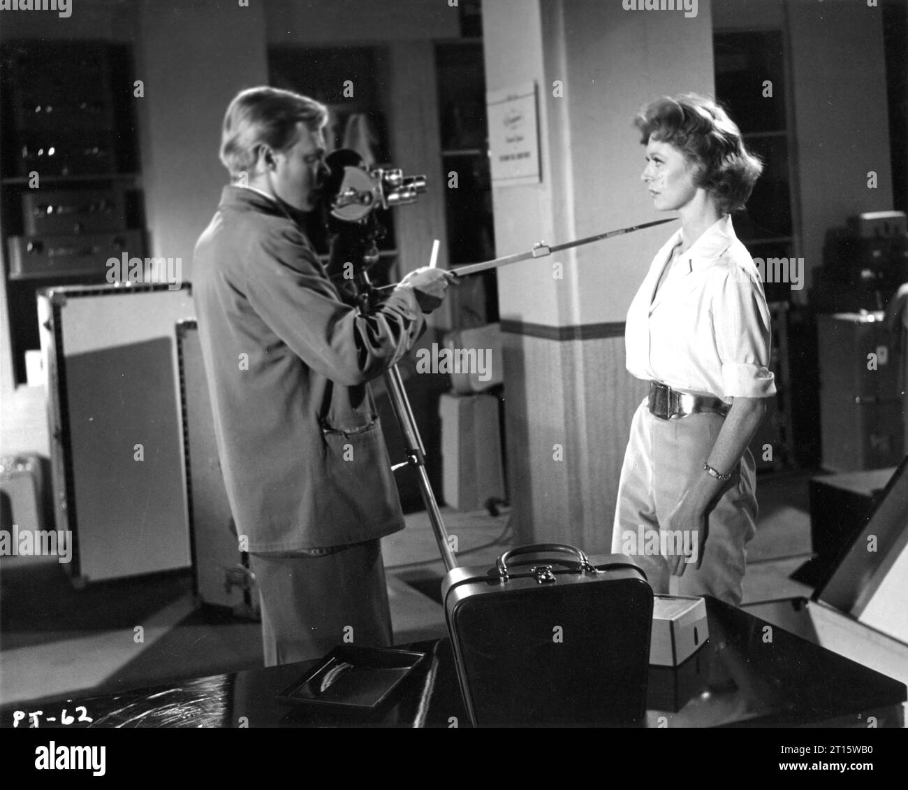 MOIRA SHEARER and CARL BOEHM in a scene from PEEPING TOM 1960 Director